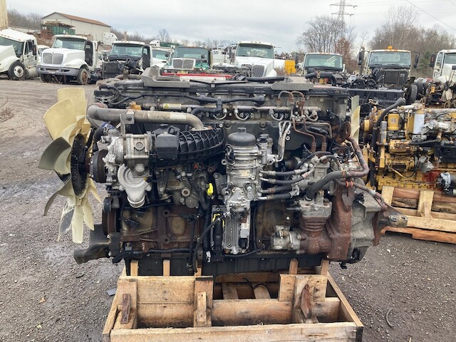 2015 Detroit Diesel DD15 472906S Used Engine
